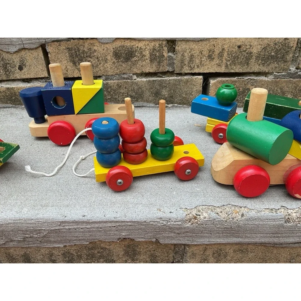 Holgate wooden pull train with Blocks and dowels